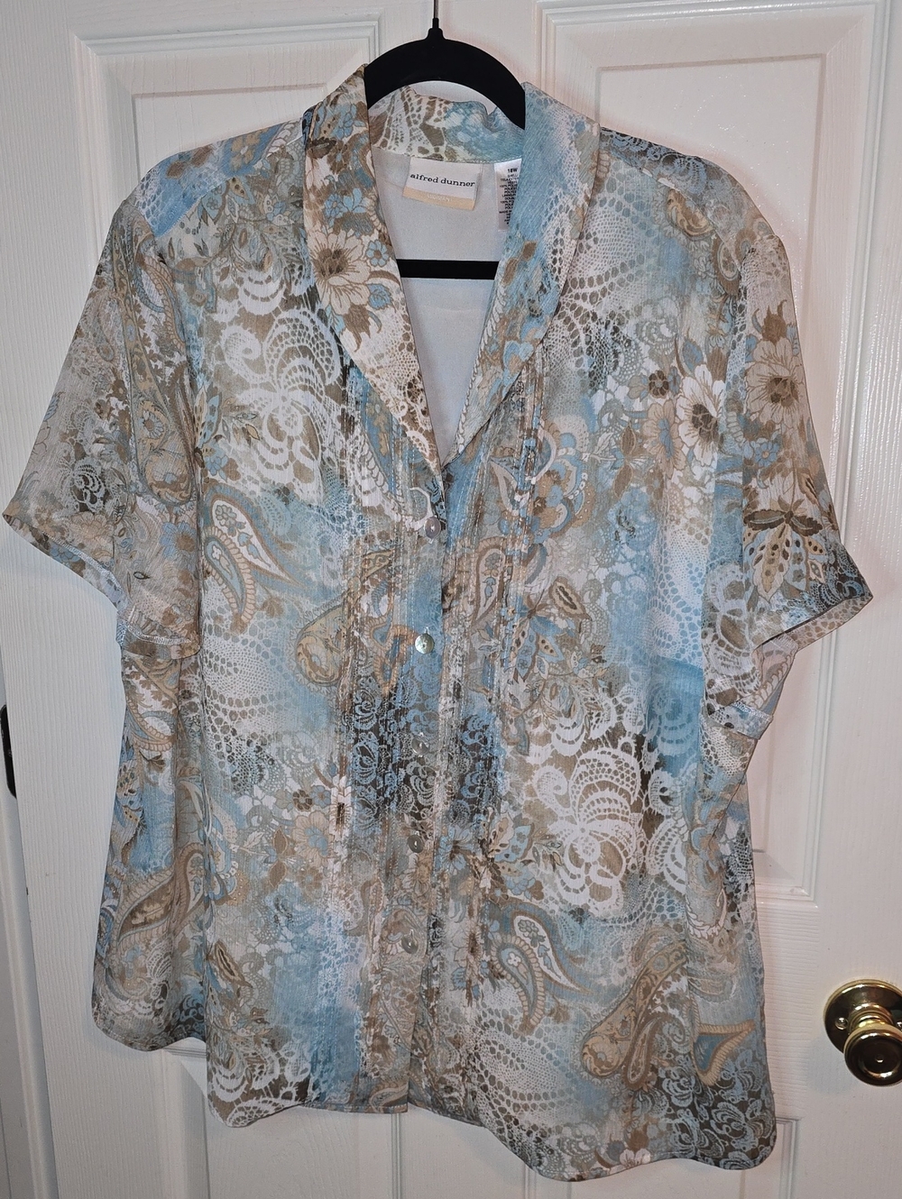 Alfred Dunner Blue & Beige Short-Sleeve Paisley Button-Down Shirt